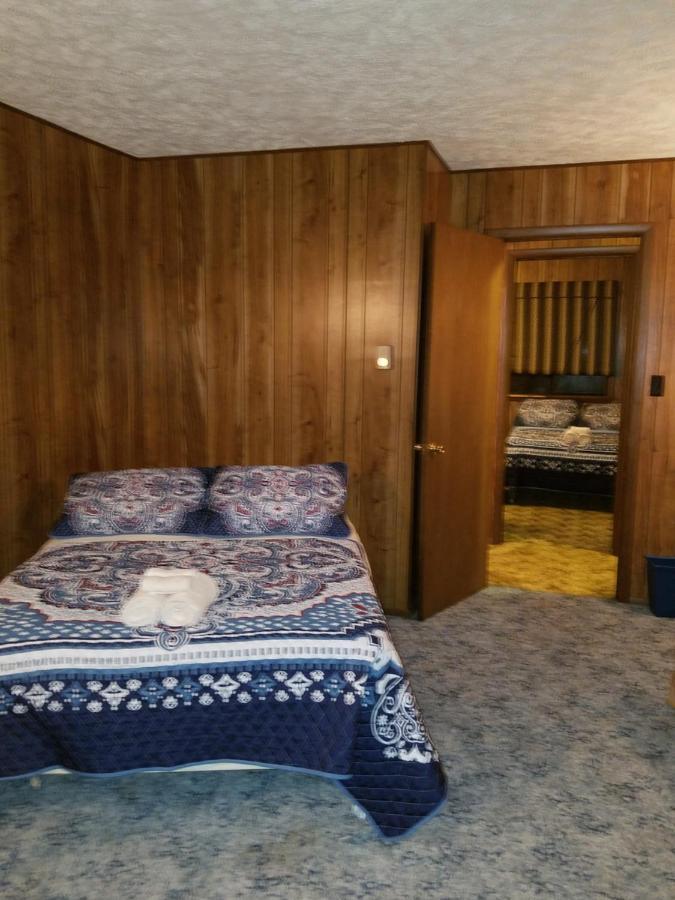 Saw Creek Cabin - Regent Hilltop Bushkill Bagian luar foto