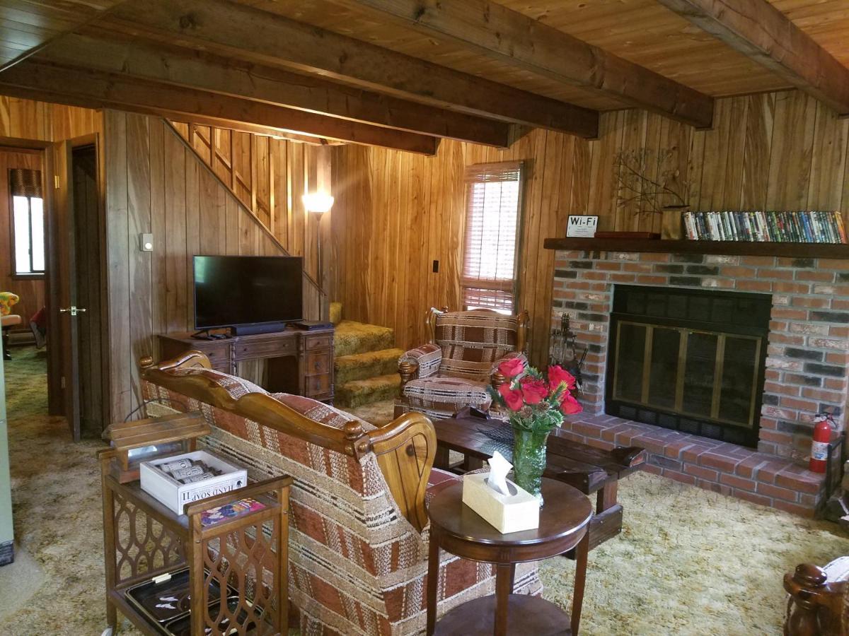 Saw Creek Cabin - Regent Hilltop Bushkill Bagian luar foto
