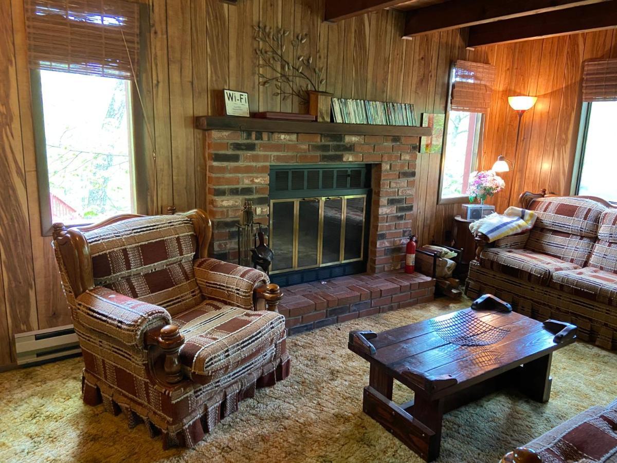 Saw Creek Cabin - Regent Hilltop Bushkill Bagian luar foto